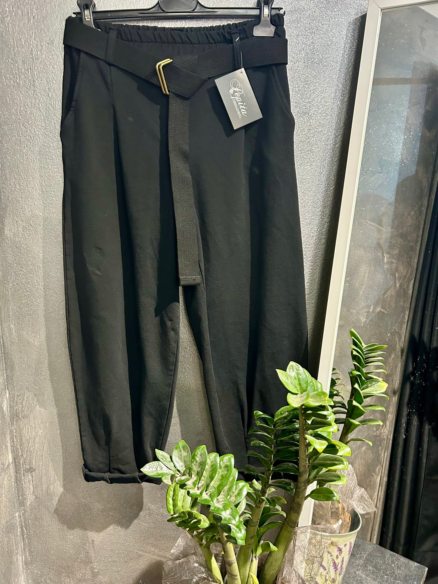 PANTALONE COMFY DELIA NERO