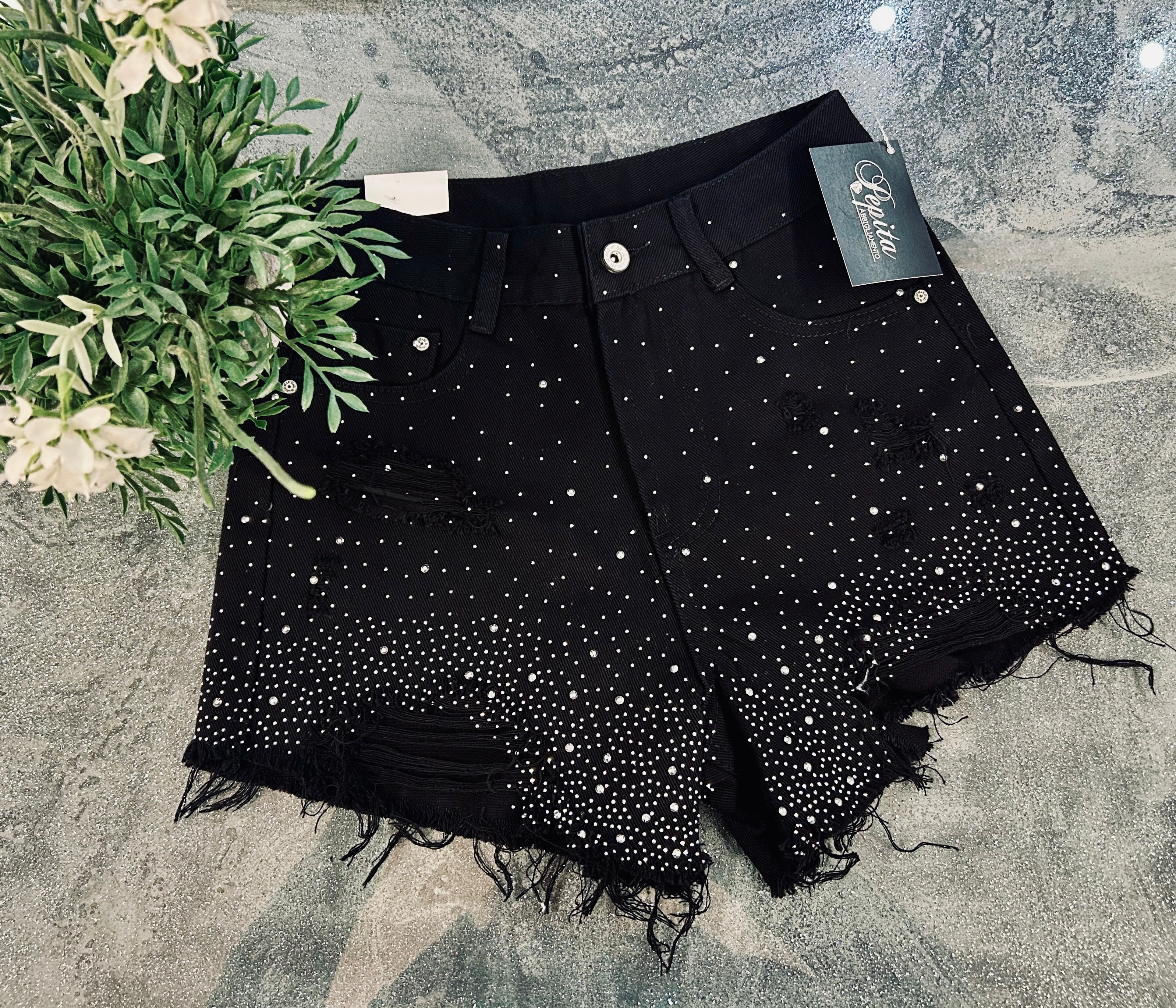 SHORT NIGHT SPARKLE